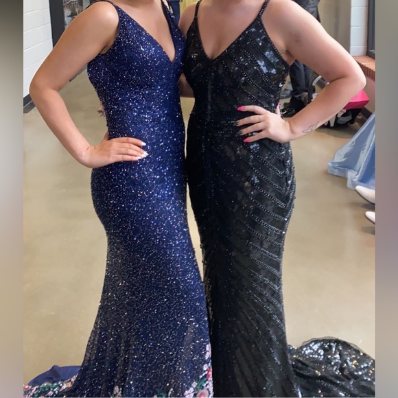 Prom Dress - Picture 1 of 16